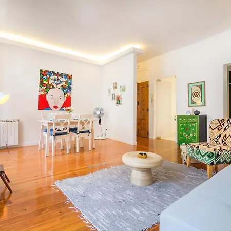 Chiado Apartment, The Heart Of