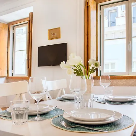 Chiado Apartment *